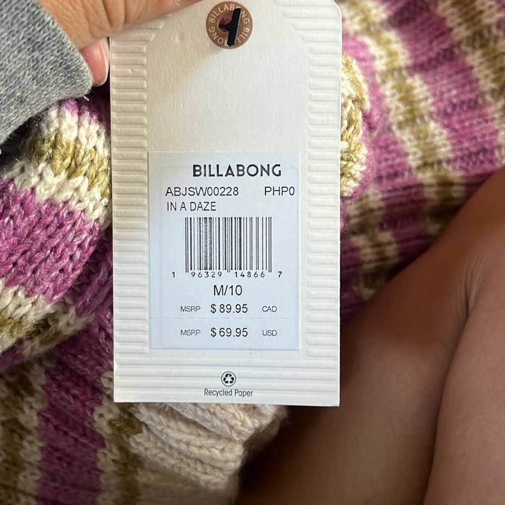 Knit billabong sweater NWT